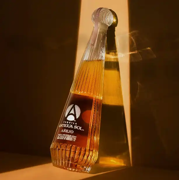 The Evolution of Vodka Bottle: From Traditional Bottles to Modern Designs